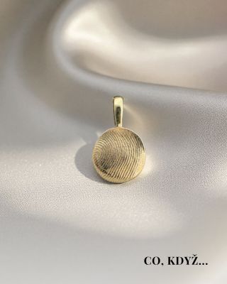 Otisk, který si necháte navždy… Nemusí vzniknout napoprvé. Nechte vosk změknout v dlaních, zkuste znovu. Dokud se v otisku...