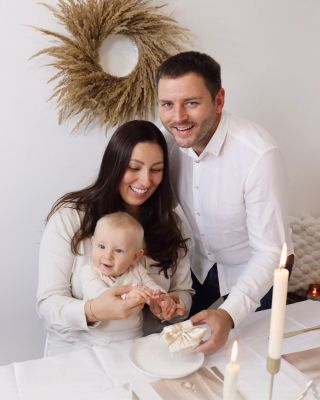 Z celého srdce vám přejeme krásné Vánoce. 🤍 Děkujeme za každého z vás. Za vaše příběhy. Za důvěru, se kterou k nám...